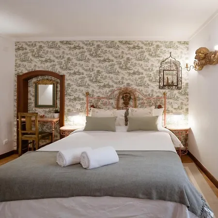 Casa De S. Thiago De Óbidos