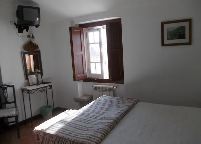 Casa De S. Thiago De Обидуш