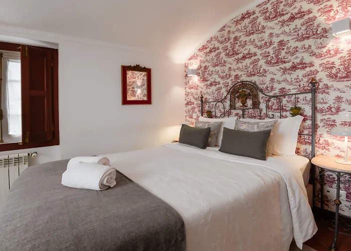 Гостевой дом Casa De S. Thiago De 3*